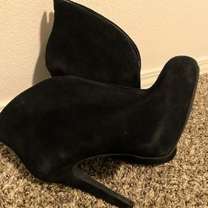 Jessica Simpson Black Suede Booties